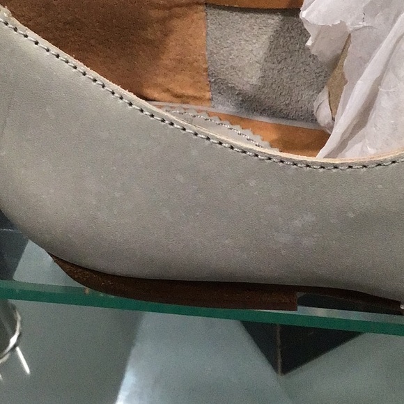 EUC LATIGO “ Junebug” Leather Lace Up Oxford Shoes Light Gray Low Heels - Picture 10 of 10